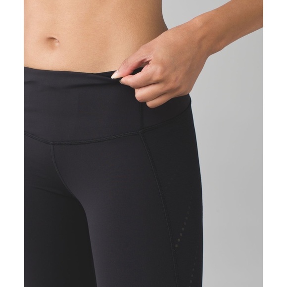 Lululemon Stop At Nothing Crop Black Luxtreme - Picture 5 of 16